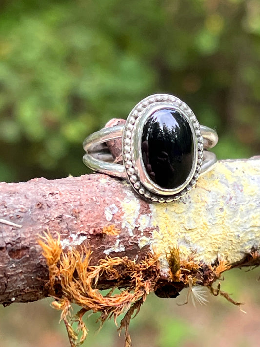 Onyx Dual Shank Ring