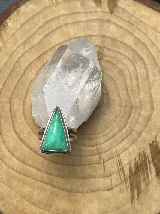 Triangular Chrysoprase ring in Sterling Silver SIZE 7
